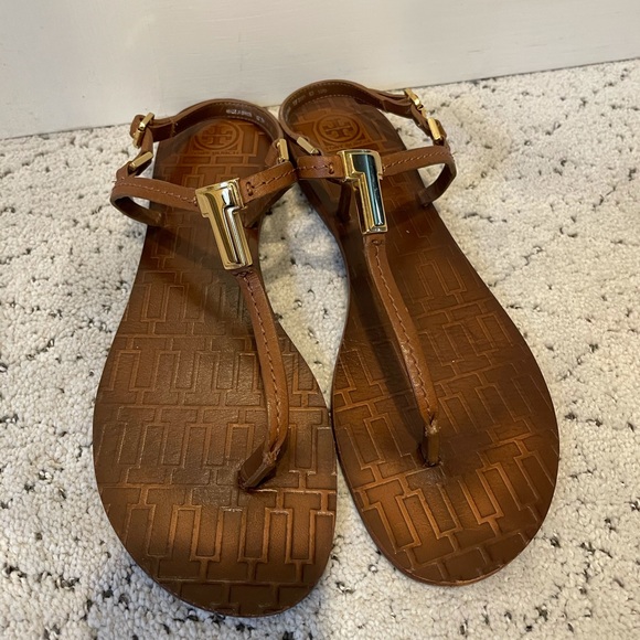 Tory Burch Shoes - TORY BURCH brown leather T strap sandal 10 M gold